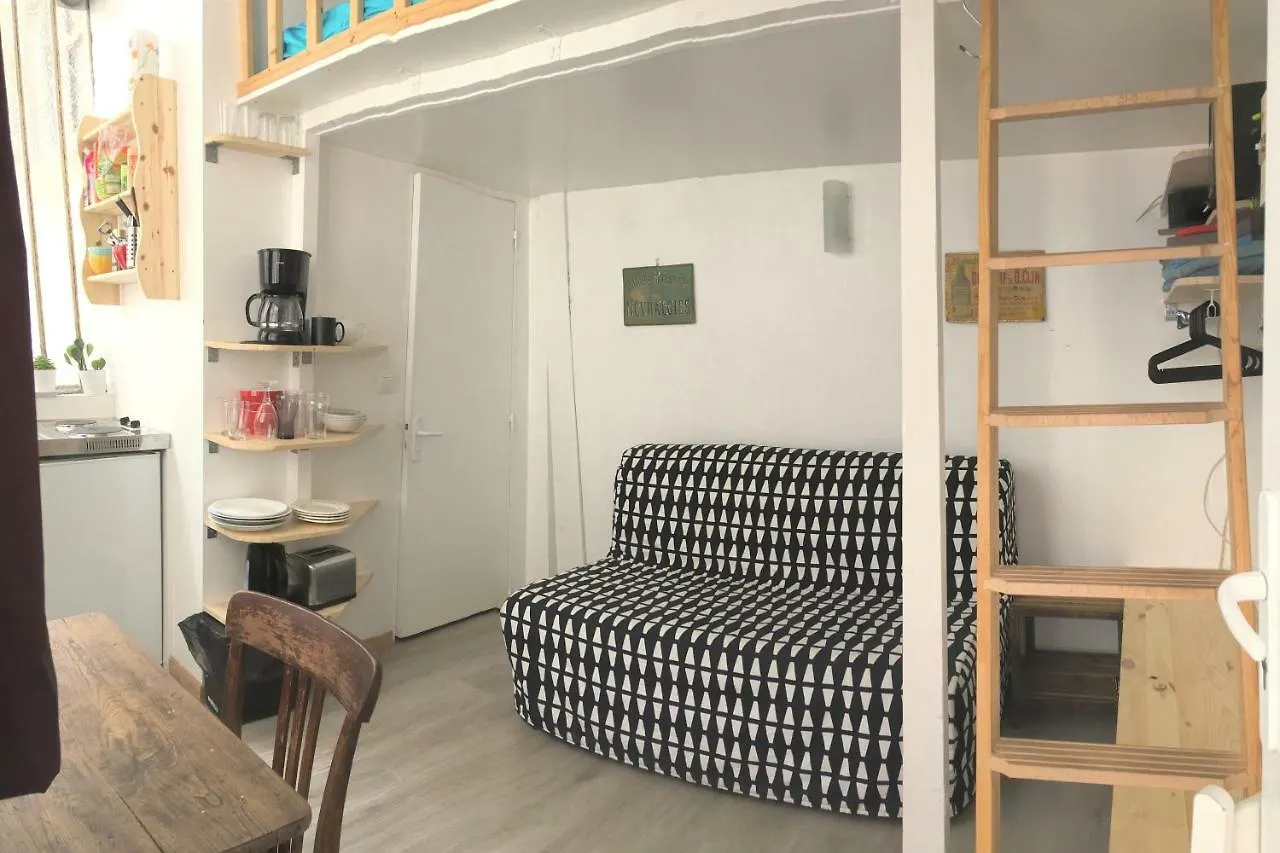 Maisonnette studio Parigi Francia